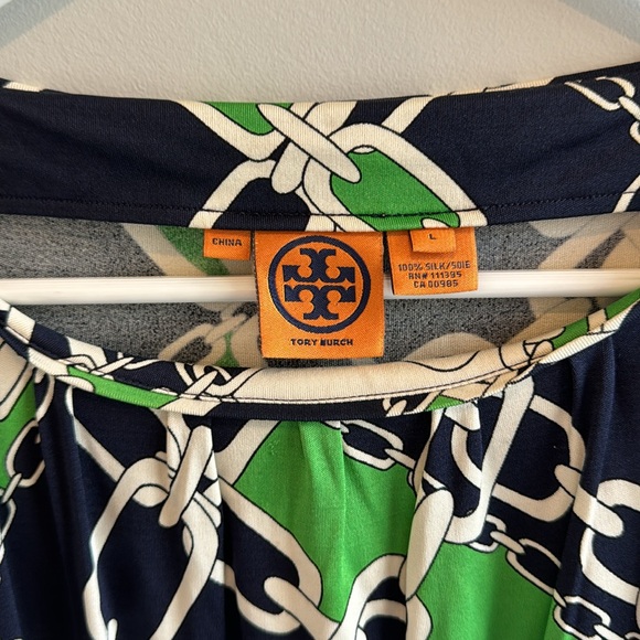 TORY BURCH BLUE WHITE GREEN NAVY CHAIN LINKS PRINT SLEEVELES SILK DRESS Size L - Picture 2 of 5